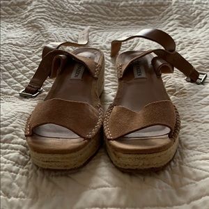 Steve Madden sandal
